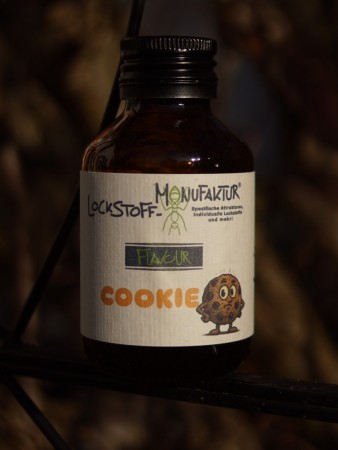 Cookie Flavour für Boilies: dieses besondere Keks Flavour verleiht Boilies, aber auch Grund- und Matchfutter eine fängige Note von Vollkornkeksen mit einer fermentierten Note. Da kann kein Karpfen widerstehen...
