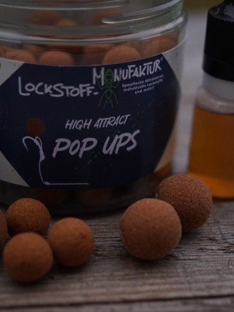 Natural Pop Ups für Karpfen: die braunen High Attract Pop Ups sind vollgepackt mit den besten Attraktoren, Lockstoffen und Futterstimulanzien. Da kann kein Karpfen widerstehen.