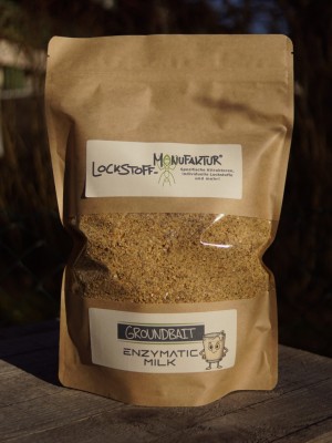 Das Enzymatic Milk Groundbait ist ein enzymbehandeltes Grundfutter für Karpfen mit löslichem Milchpulver und -proteinen. Da kann kein Karpfen widerstehen!