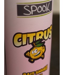 Gerade beim Karpfenangeln im Winter und Frühjahr ist der Citrus Bait Smoke extrem fängig. Löslich, dünnflüssig und hochattraktiv für Karpfen.