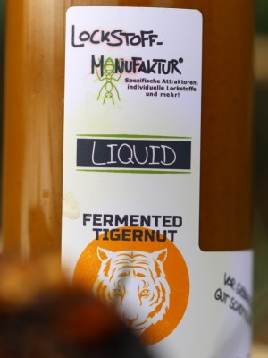 Liquid aus fermentierten Tigernüssen für Karpfen. Das Fermented Tigernut Liquid für Boilies.