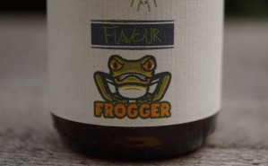 Einzigartig - ungewöhnlich - fängig: das Frogger Boilie Flavour. Zusammen mit Orangenöl oder unserem Dark Chocolate Flavour ein echter Geheimtipp für dicke Karpfen und außergewöhnliche Fänge.