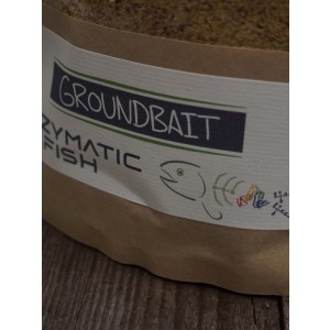 Enzymatisch aufgeschlossenes Fischmehl, wasserlösliche Extrakte, unsere Amino Pellets und vieles mehr machen das Enzymatic Fish Groundbait für Karpfen hochattraktiv.