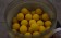 Gelbe Pop Ups sind für viele Karpfenangler ein "Immer-drauf". Die High Attract Pop Ups yellow haben einen perfekten, langanhaltenden Auftrieb und sind für Karpfen sehr attraktiv.