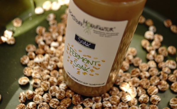 Aber auch Partikel werden durch den fermentierten Boiliesoak noch gepimpt: der Soak fördert die Fermentation der Köder!