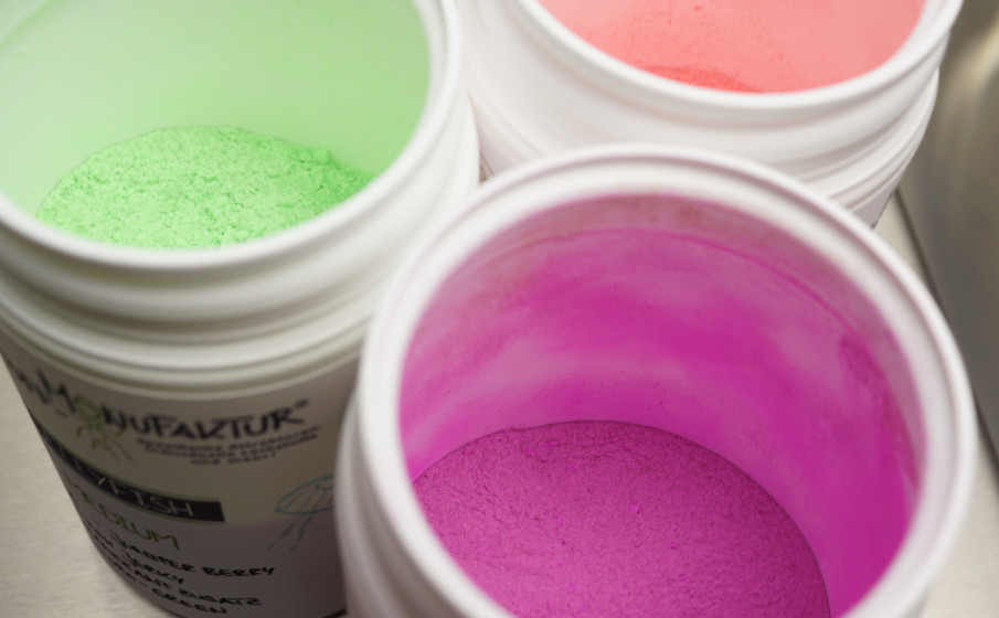 Fluoro-Colours kommen in unseren Jellyfish Powder-Dips besonders gut zur Geltung!