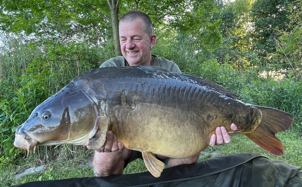 Fängige Boilies, Attraktoren, Groundbait und mehr zum Karpfenangeln.