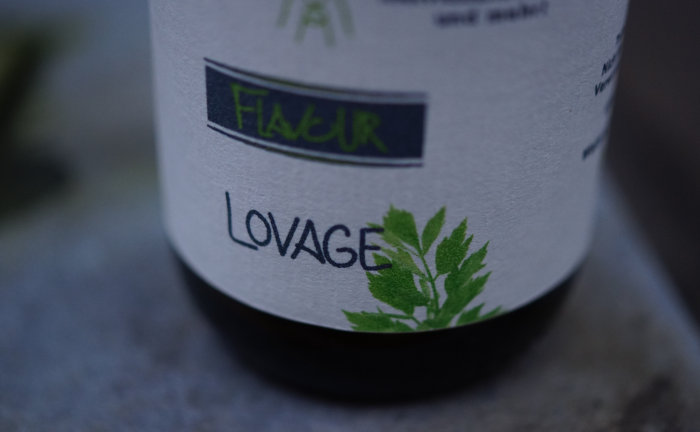 Lovage Flavour für Boilies - intensives, wasserlösliches Flavour für extrem fängige Boilies.