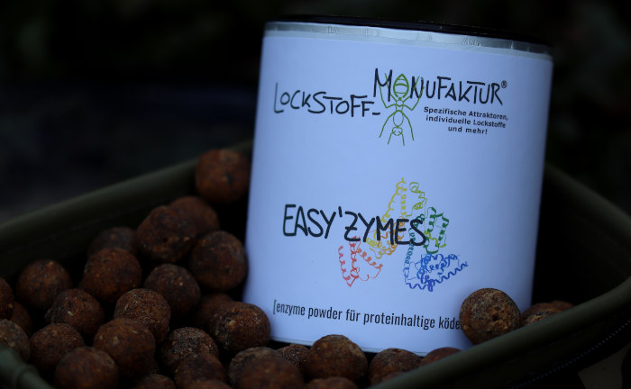 Boilies und Partikel ganz einfach und schnell mit Enzymen noch fängiger machen - mit dem easy'ZYMES Enzympowder ist das kein Problem!